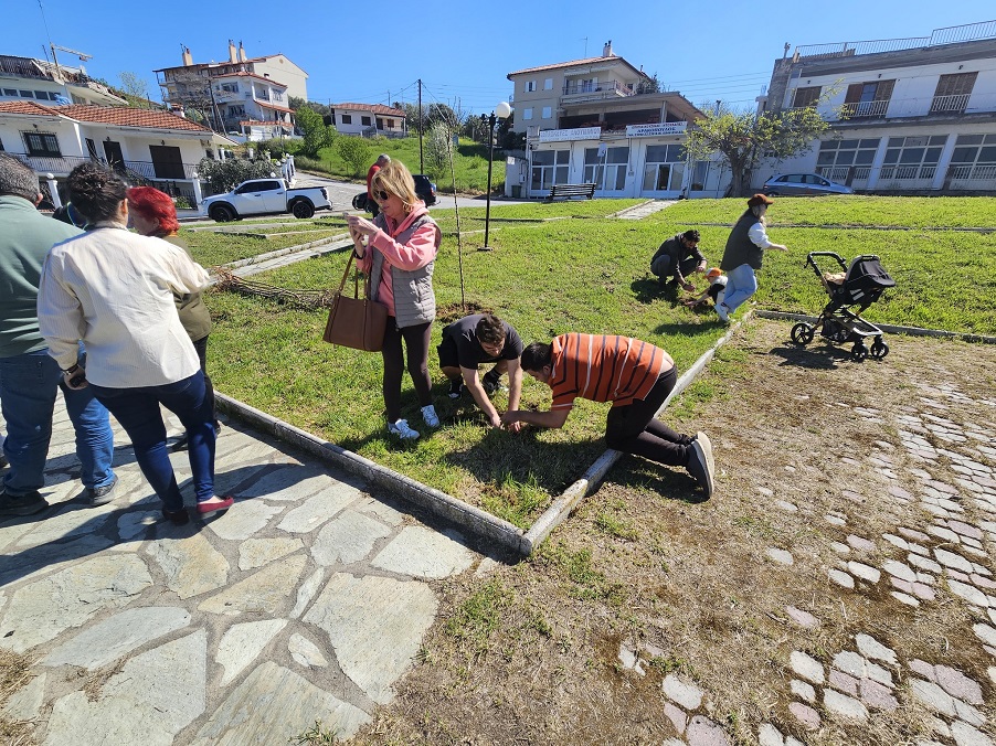 Επιτυχημένη δενδροφύτευση στη Νέα Καλλικράτεια