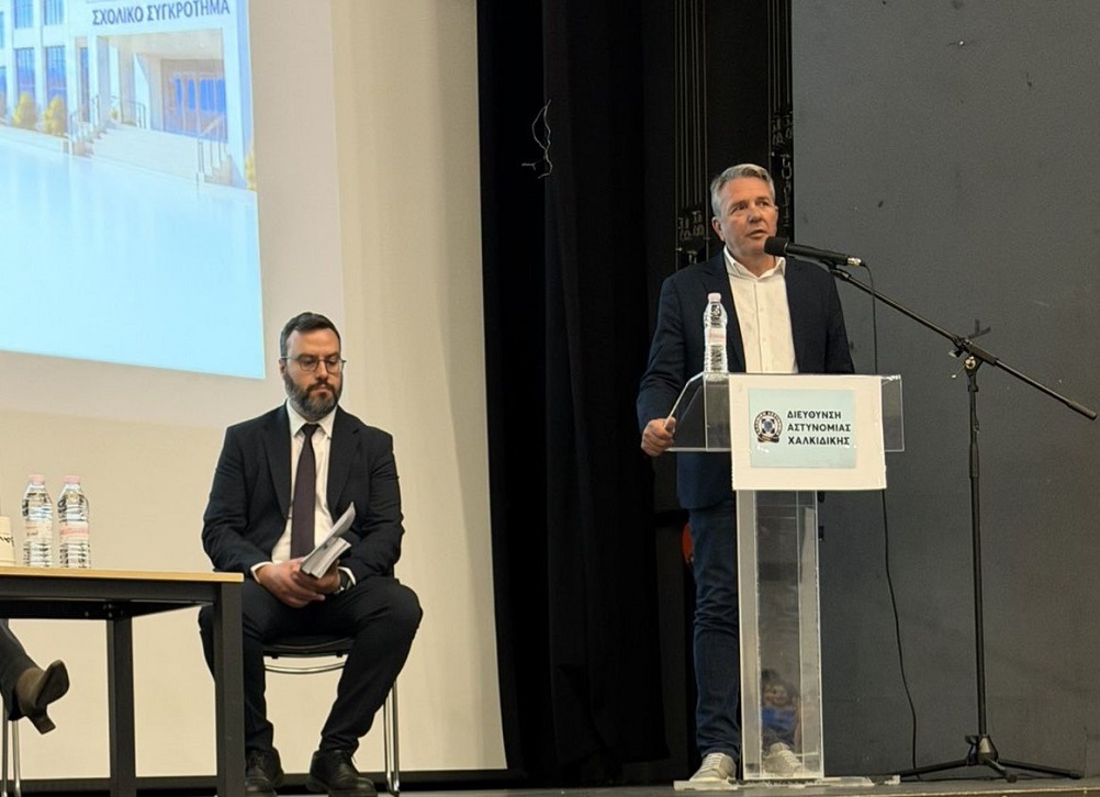 Ο δήμαρχος Πολυγύρου στην ενημερωτική εκδήλωση