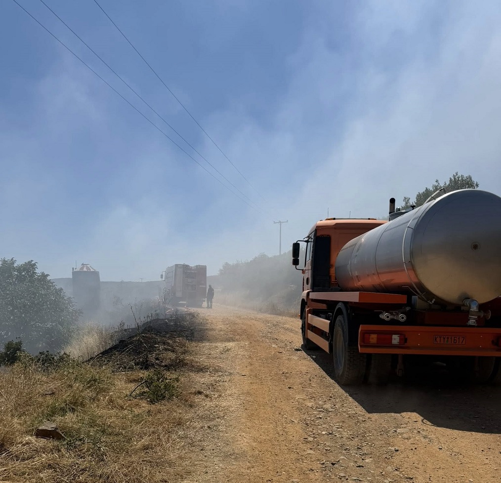 Φωτιά στο Γαλαρινό Φωτιά στο Γαλαρινό
