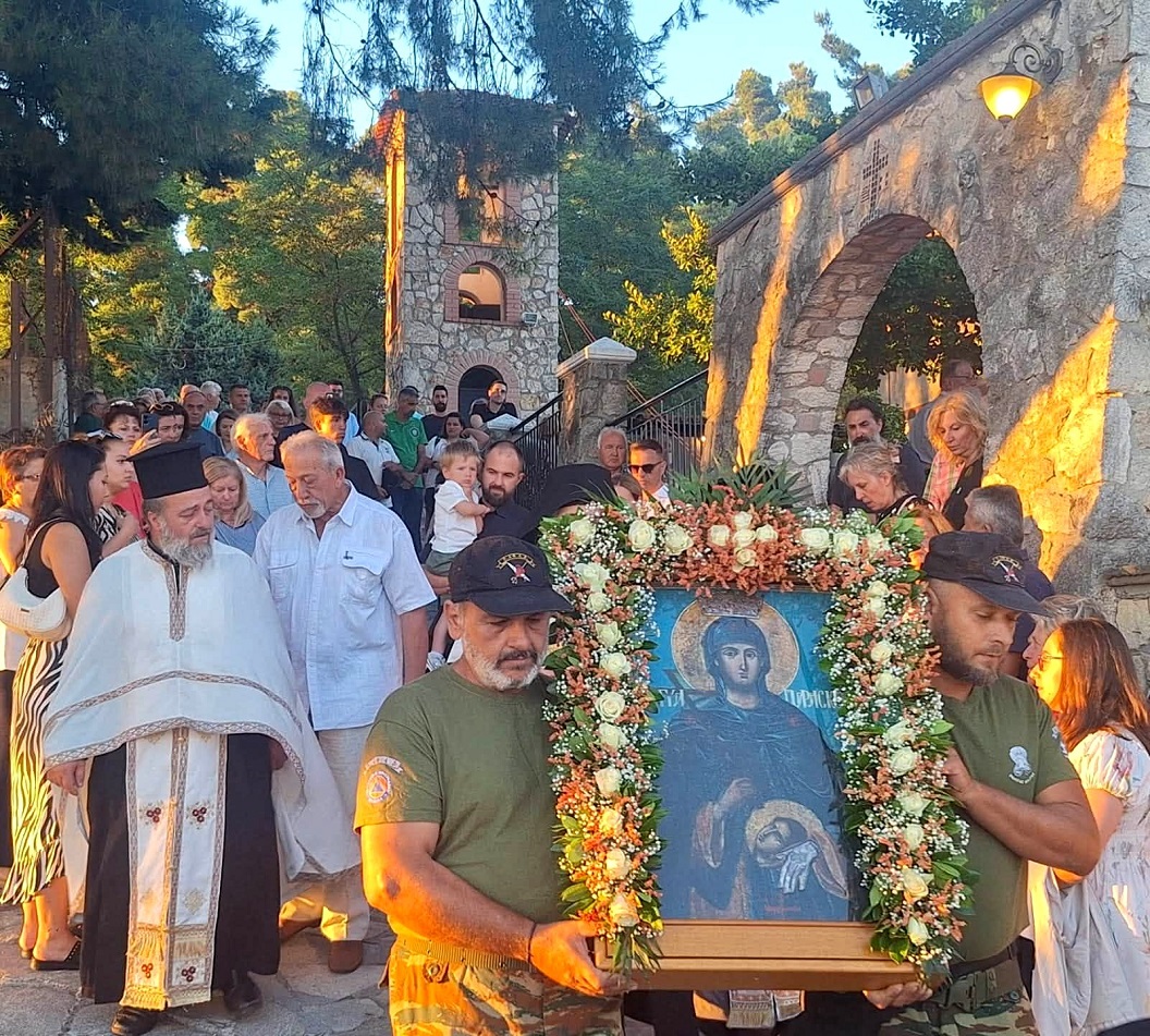 Εορτασμοί στην Αγία Παρασεκυή Κασσάνρας