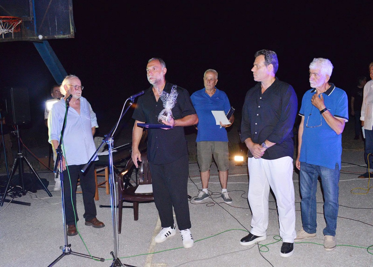 Στιγμιότυπο από την εκδήλωση στο Ποσείδι Στιγμιότυπο από την εκδήλωση στο Ποσείδι