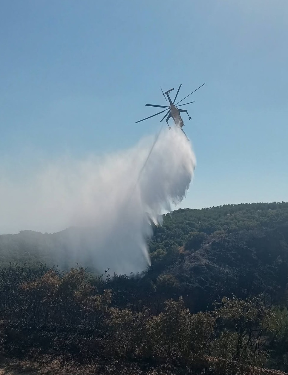 Πυροσβεστικό ελικόπτερο Πυροσβεστικό ελικόπτερο