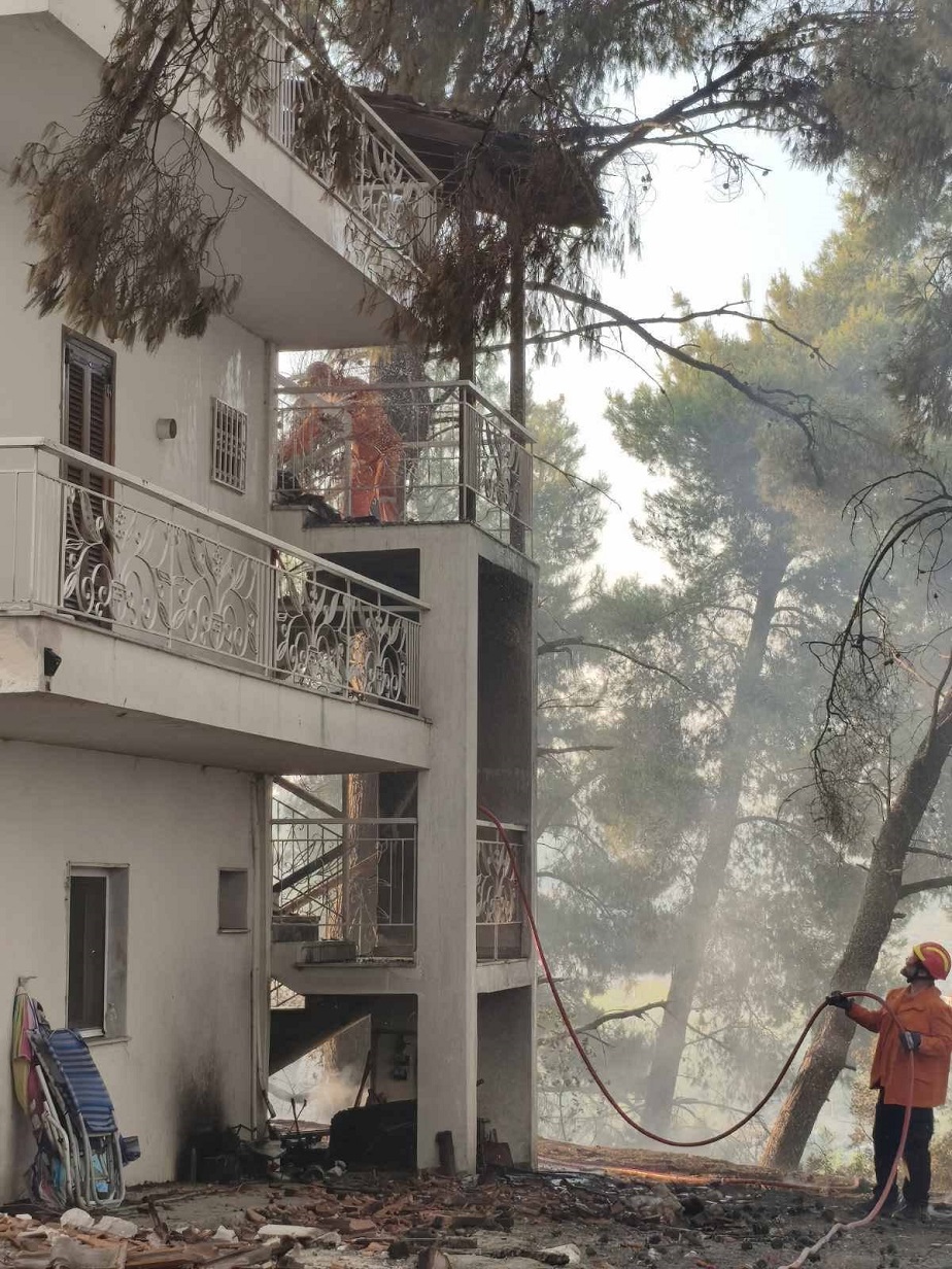 Κατάσβεση σπιτιού