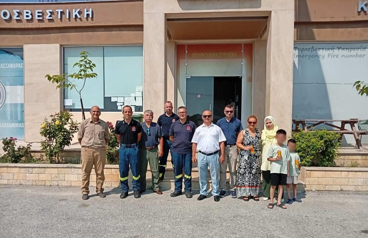 Επίσκεψη Τούρκου διοικητή Πυροσβεστικής στο Κλιμάκιο Κασσάνδρας Επίσκεψη Τούρκου διοικητή Πυροσβεστικής στο Κλιμάκιο Κασσάνδρας